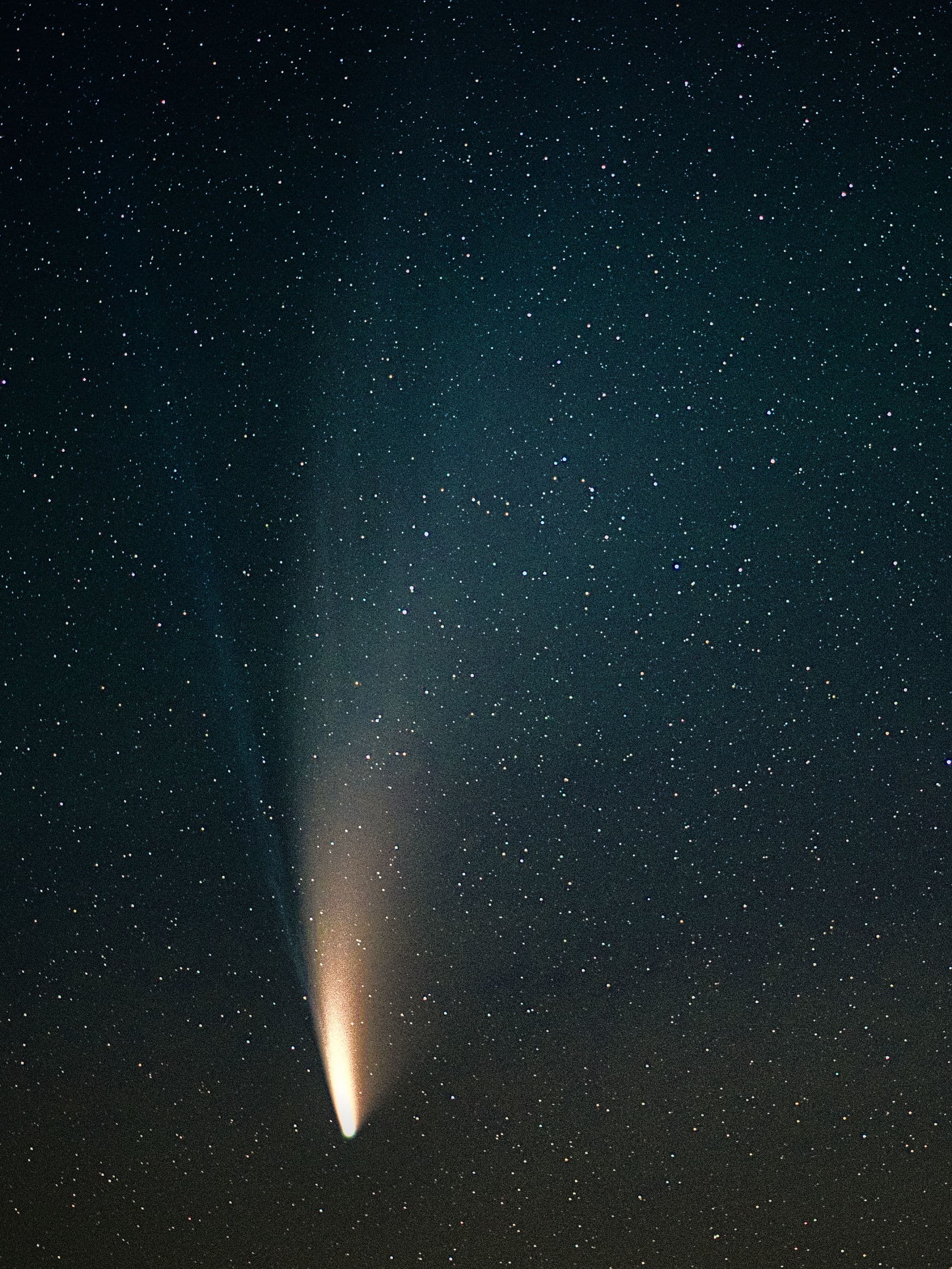 Komet Neowise Am Sternenhimmel Spektrum Der Wissenschaft